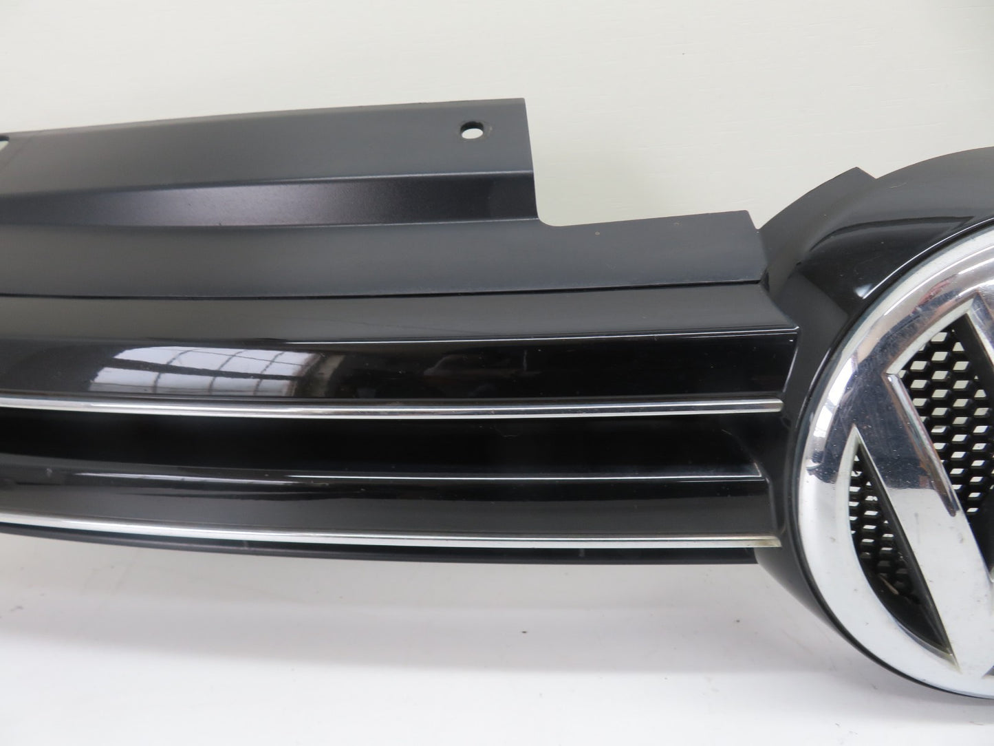 VOLKSWAGEN VW GOLF MK6 FRONT BUMPR GRILL BLACK 2009-2013