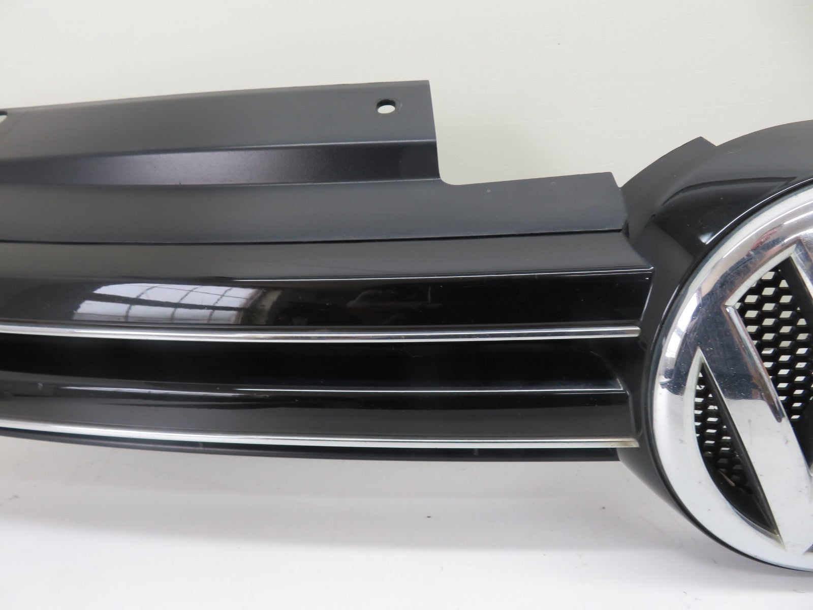 VOLKSWAGEN VW GOLF MK6 FRONT BUMPR GRILL BLACK 2009-2013