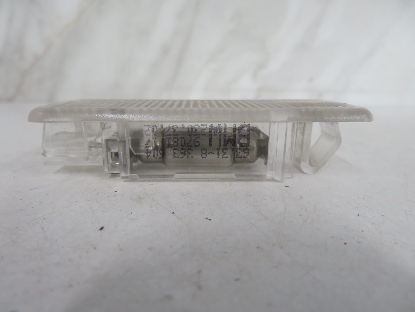 BMW 5 SERIES E39 INTERIOR GLOVE BOX LIGHT 8360588 1996-2003 1518-41