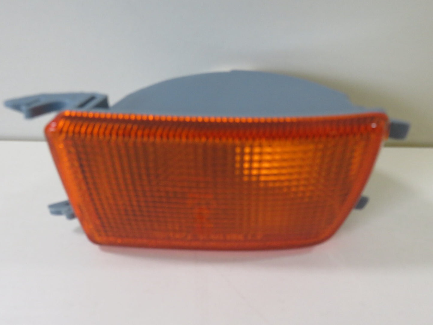 NS PASSENGER LH FRONT INDICATOR LIGHT FOR VW GOLF 1992-1997 441-1606L-UE-Y