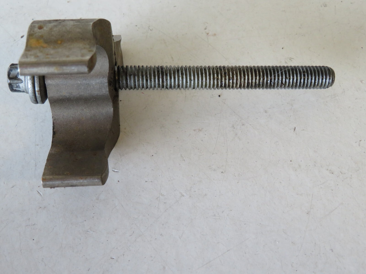 BMW 1 SERIES F20 116D FUEL INJECTOR CLAMP WITH BOLT 2012-2018 AMS1310-3