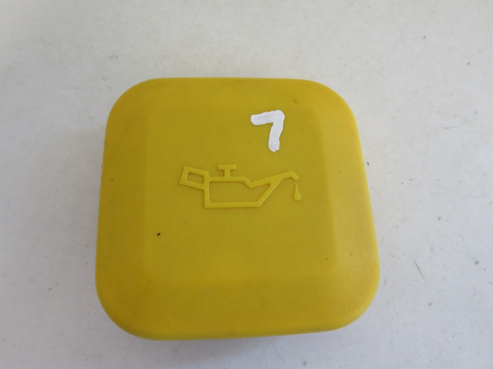 ROVER 75 DIESEL ENGINE OIL CAP 1999-2005 AM1458-7