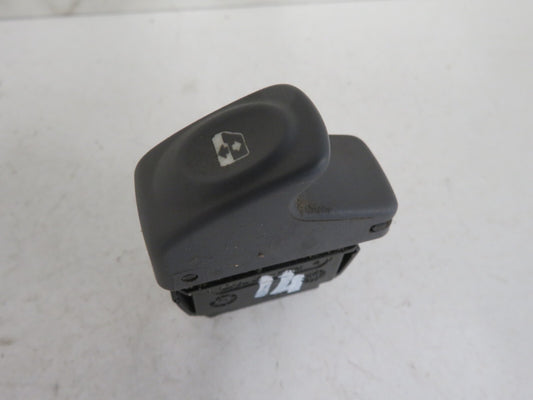 RENAULT CLIO MK2 REAR WINDOW SWITCH 1998-2001 A1652-14