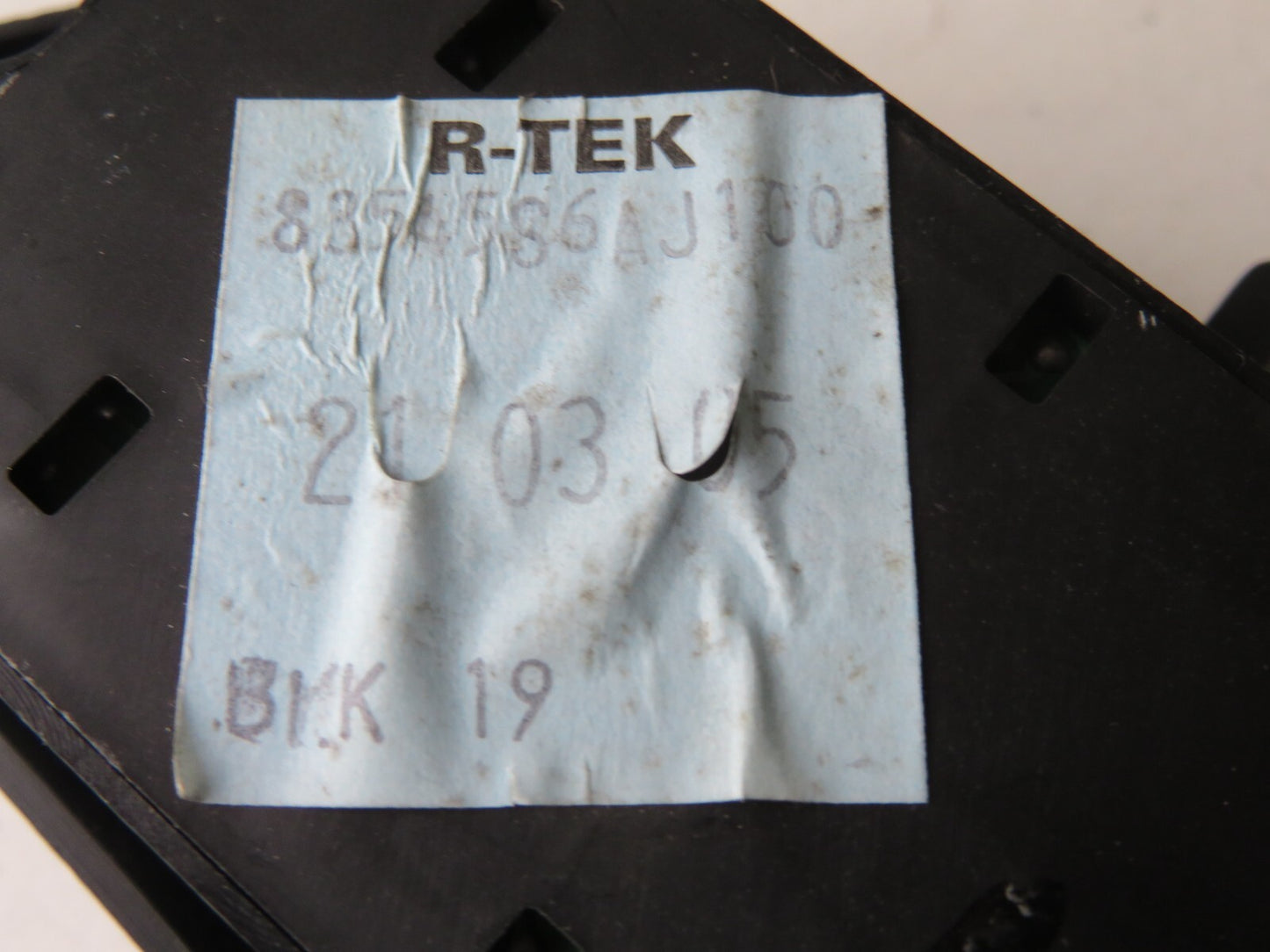 HONDA CRV OS DRIVER WINDOW SWITCH NH167LCX 1995-2002 MIX1203-4