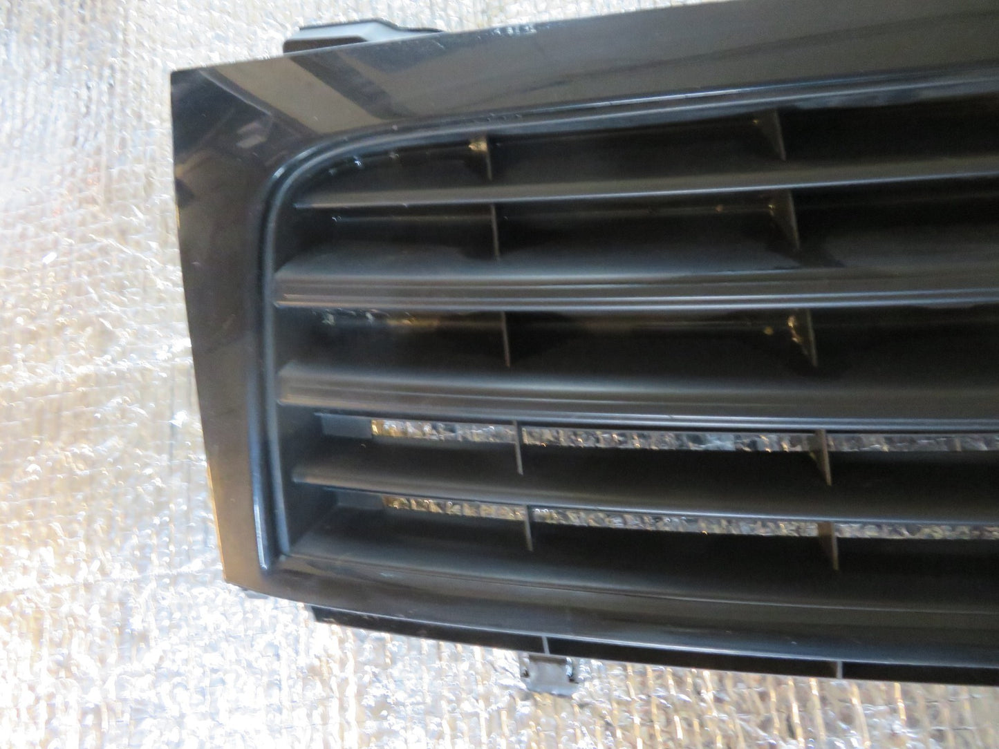 FIAT SCUDO VAN FRONT GRILL (NEEDS BADGE) 2006-2014