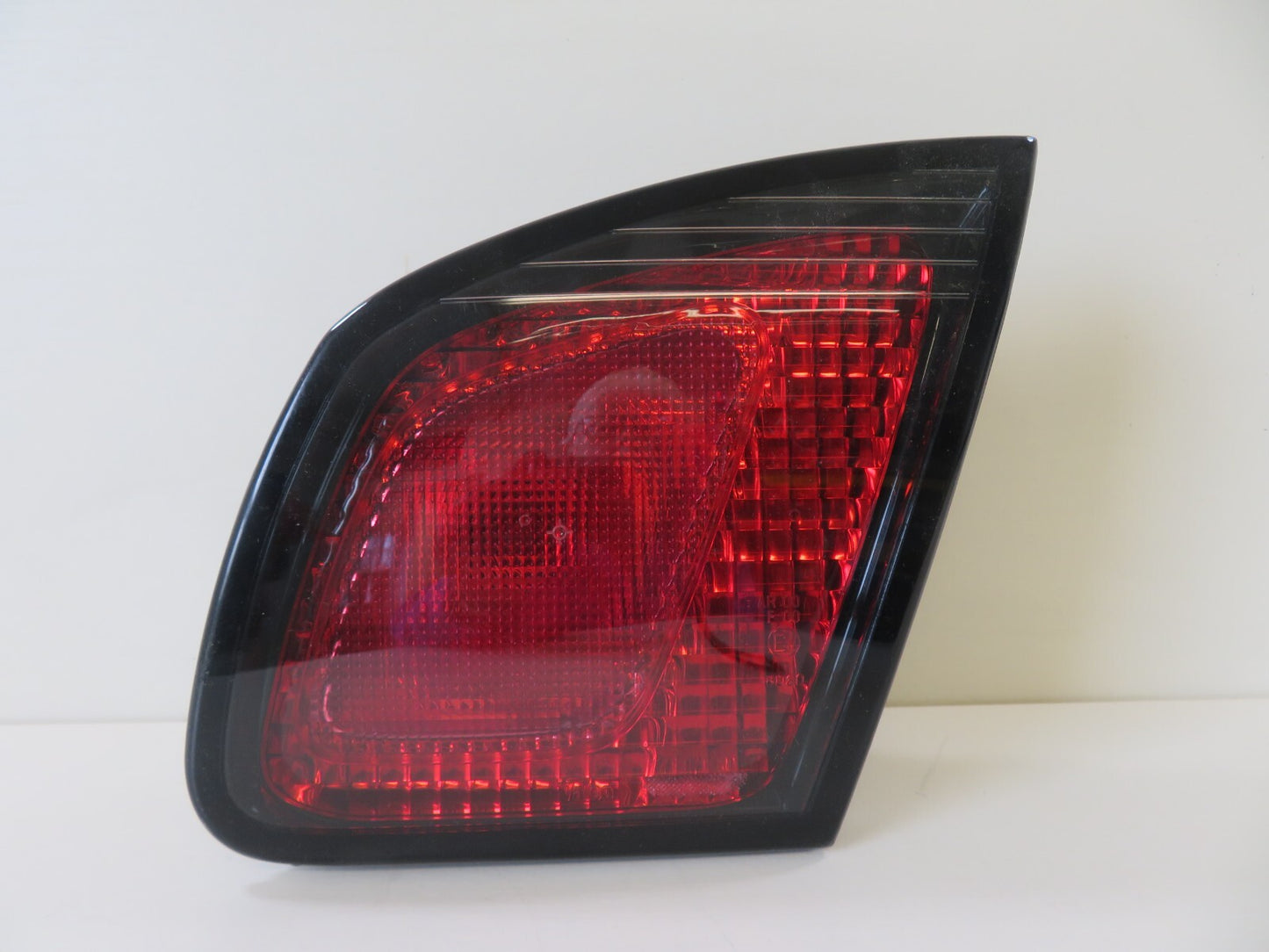 OS DRIVER REAR FOG LIGHT VALEO 088007 FOR NISSAN PRIMERA 1996-1999