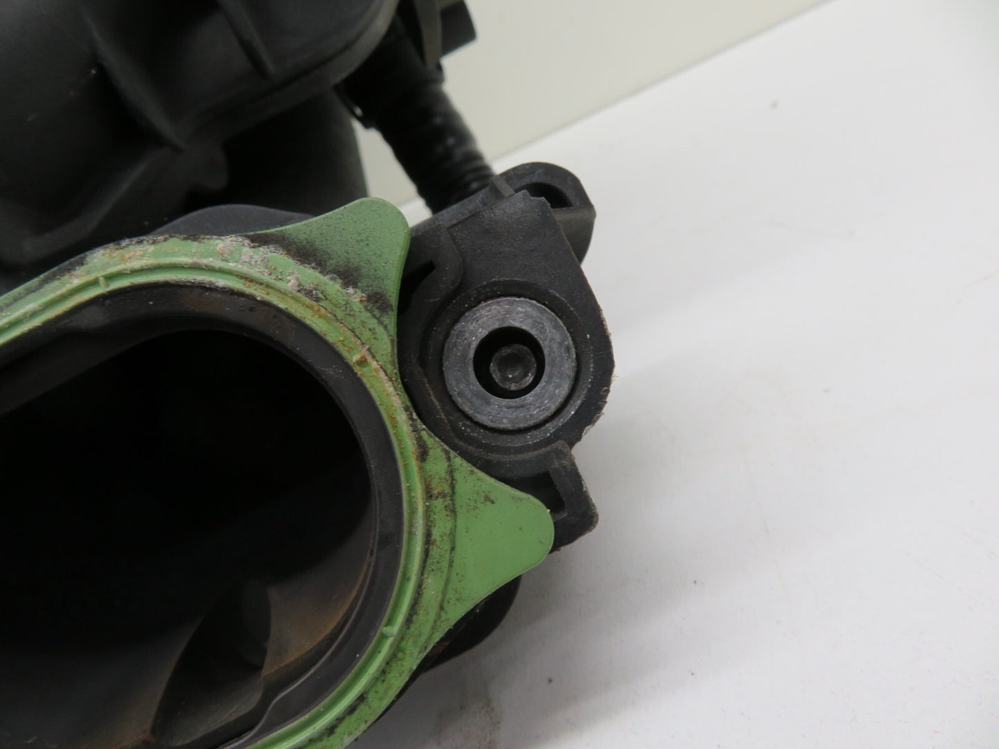 PORSCHE CAYENNE 955 V8 INTAKE MANIFOLD 2003-2006