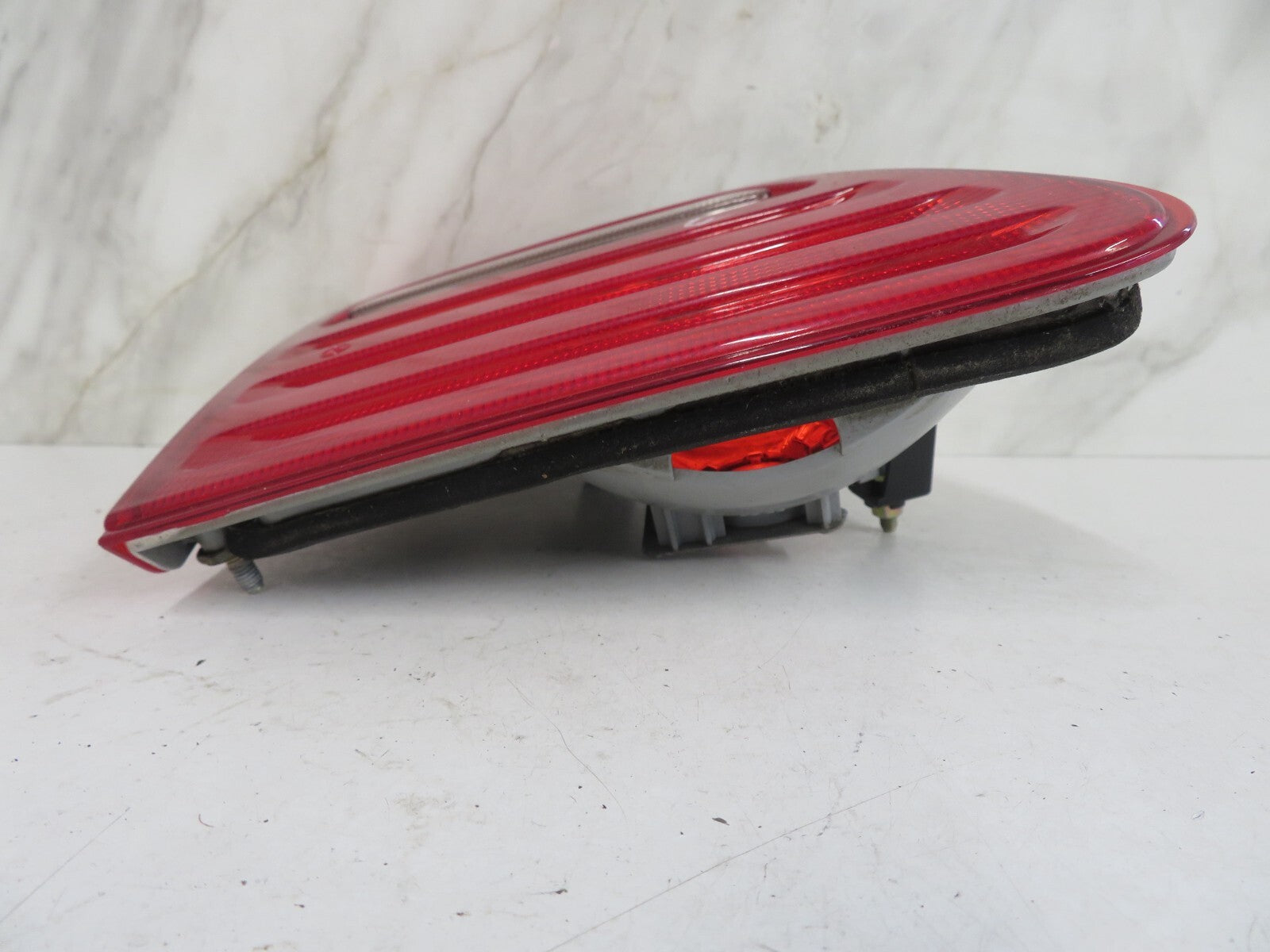 MERCEDES E CLASS W210 NSR PASSENGER REAR TAIL LIGHT 1995-2002 1624-4