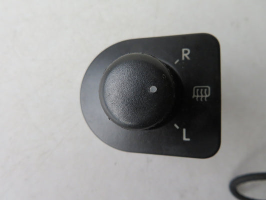 VOLKSWAGEN PASSAT B5 MIRROR CONTROL SWITCH 1996-2001 A1101-13