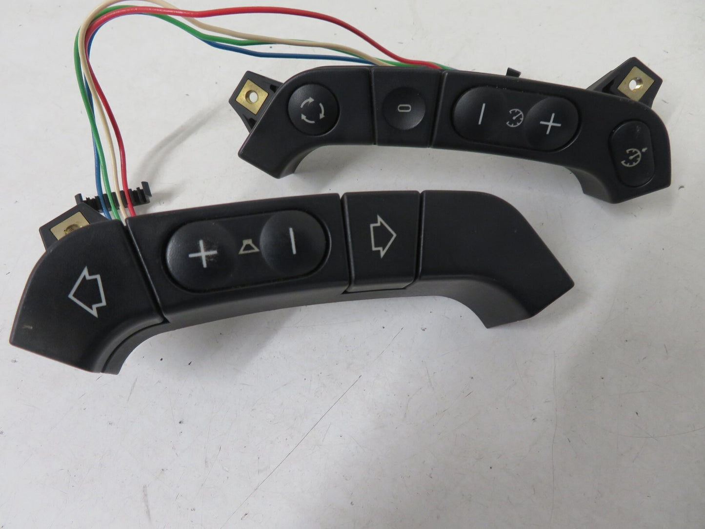 BMW 5 SERIES E39 STEERING WHEEL CONTROLS 1996-2003 A1500-13