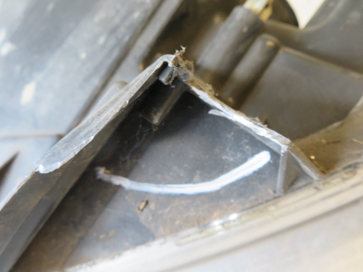 FIAT SCUDO PEUGEOT OS DRIVER SIDE HEADLIGHT 89902606 (SEE PHOTOS) 07-12