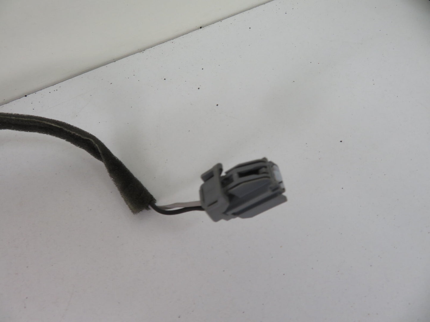 FORD FIESTA ST180 NSF PASSENGER DOOR HANDLE TWEETER 2013-2017 1157-4