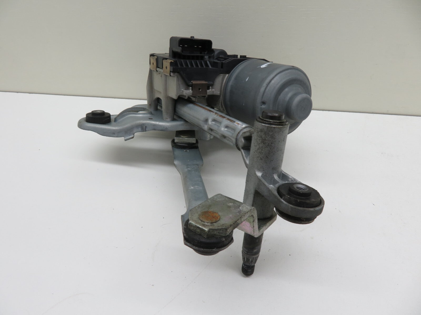 PEUGEOT 3008 OS DRIVER SIDE WIPER MOTOR 9671062380 2008-2016 1338-1