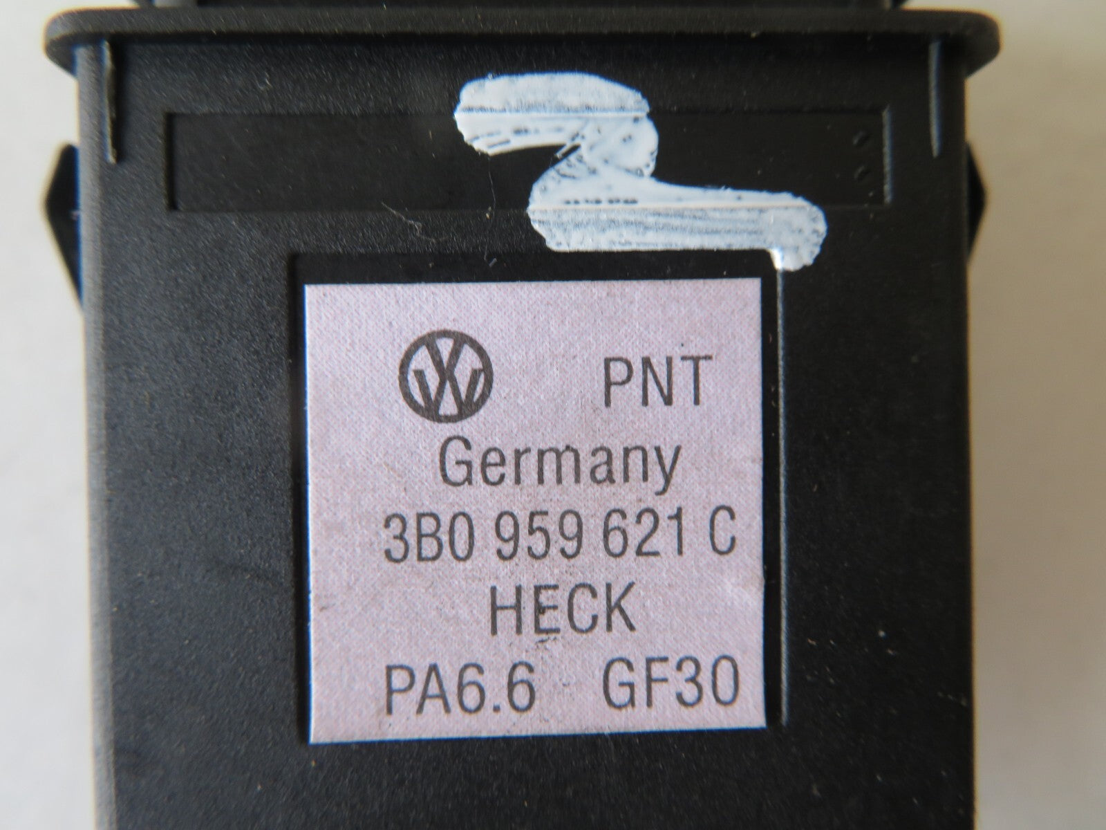 VOLKSWAGEN VW PASSAT B5.5 REAR WINDOW DEMISTER SWITCH 3B0959621D 01-05 AMS1348-2