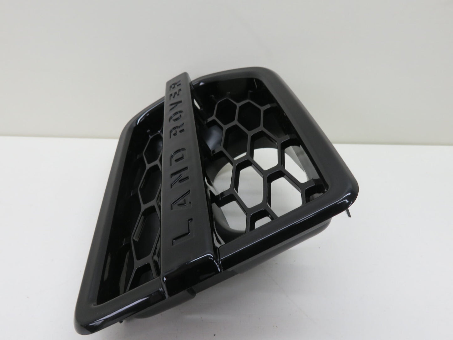 OS DRIVER FRONT GRILLE VENT FOR LAND ROVER DISCOVERY 2009-2018 L319