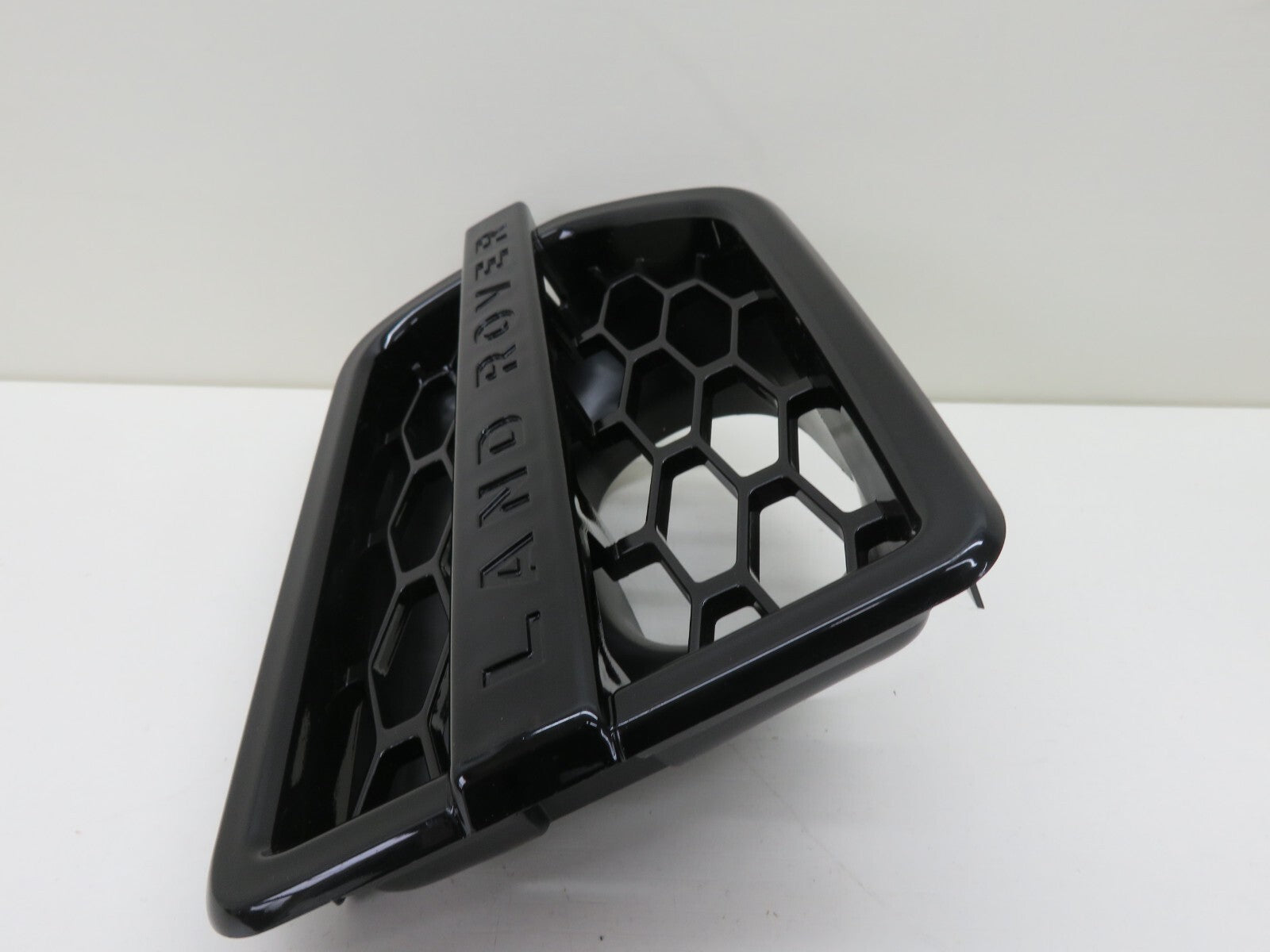 OS DRIVER FRONT GRILLE VENT FOR LAND ROVER DISCOVERY 2009-2018 L319