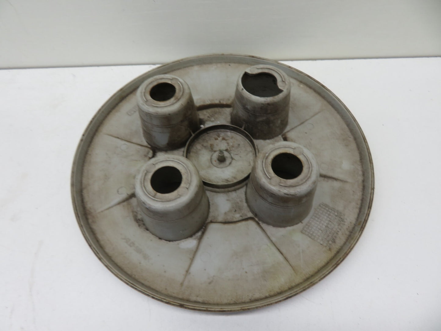 PEUGEOT BIPPER WHEEL CENTER CAP 2008-2015 1721-4