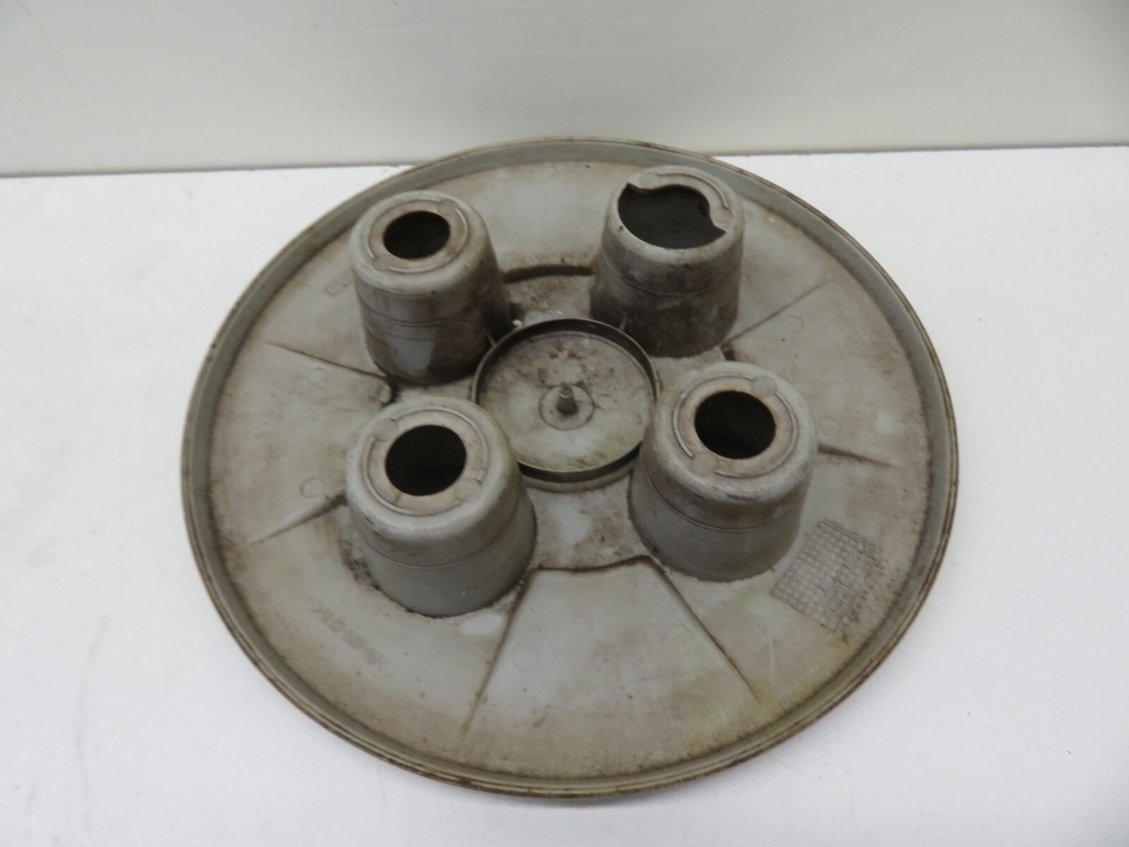 PEUGEOT BIPPER WHEEL CENTER CAP 2008-2015 1721-4