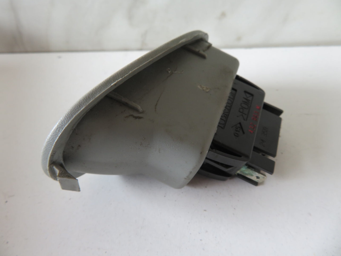 RENAULT SCENIC MK1 REAR WINDOW SWITCH 432963K 1999-03 AMS1523