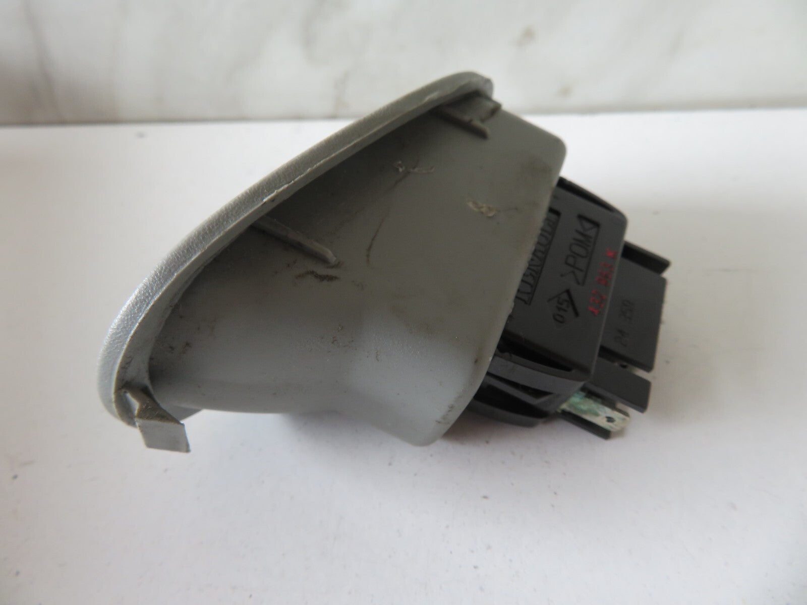 RENAULT SCENIC MK1 REAR WINDOW SWITCH 432963K 1999-03 AMS1523