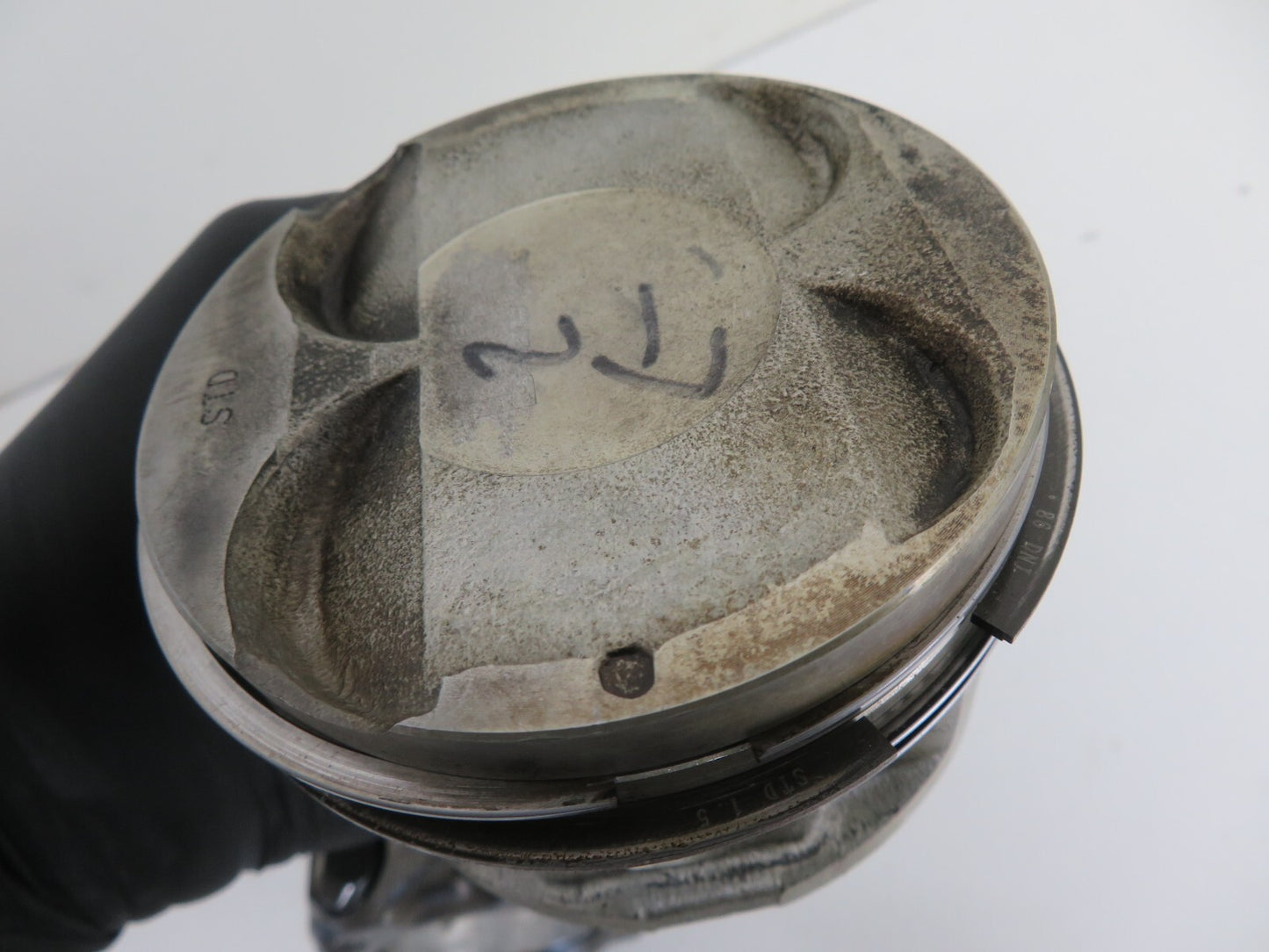 TOYOTA MR2 MK2 CELICA 3SGTE REV 1 STOCK PISTON AND CON ROD