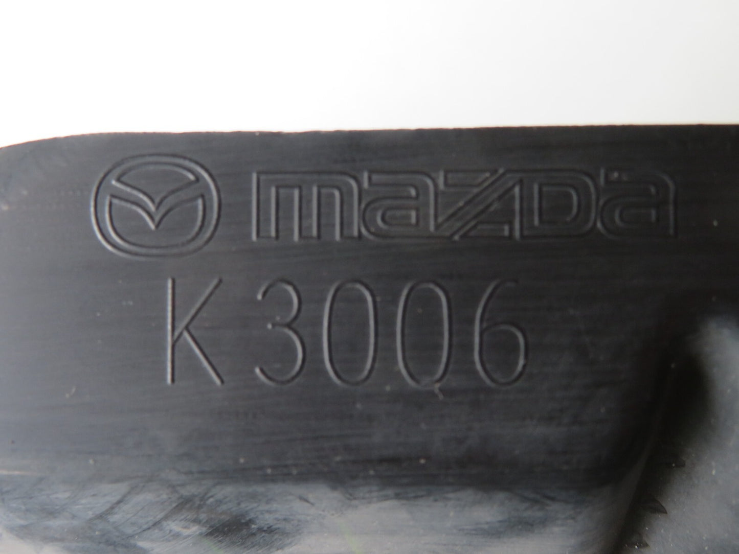 MAZDA 5 MPV FRONT GRILL 2005-2010 BK1112