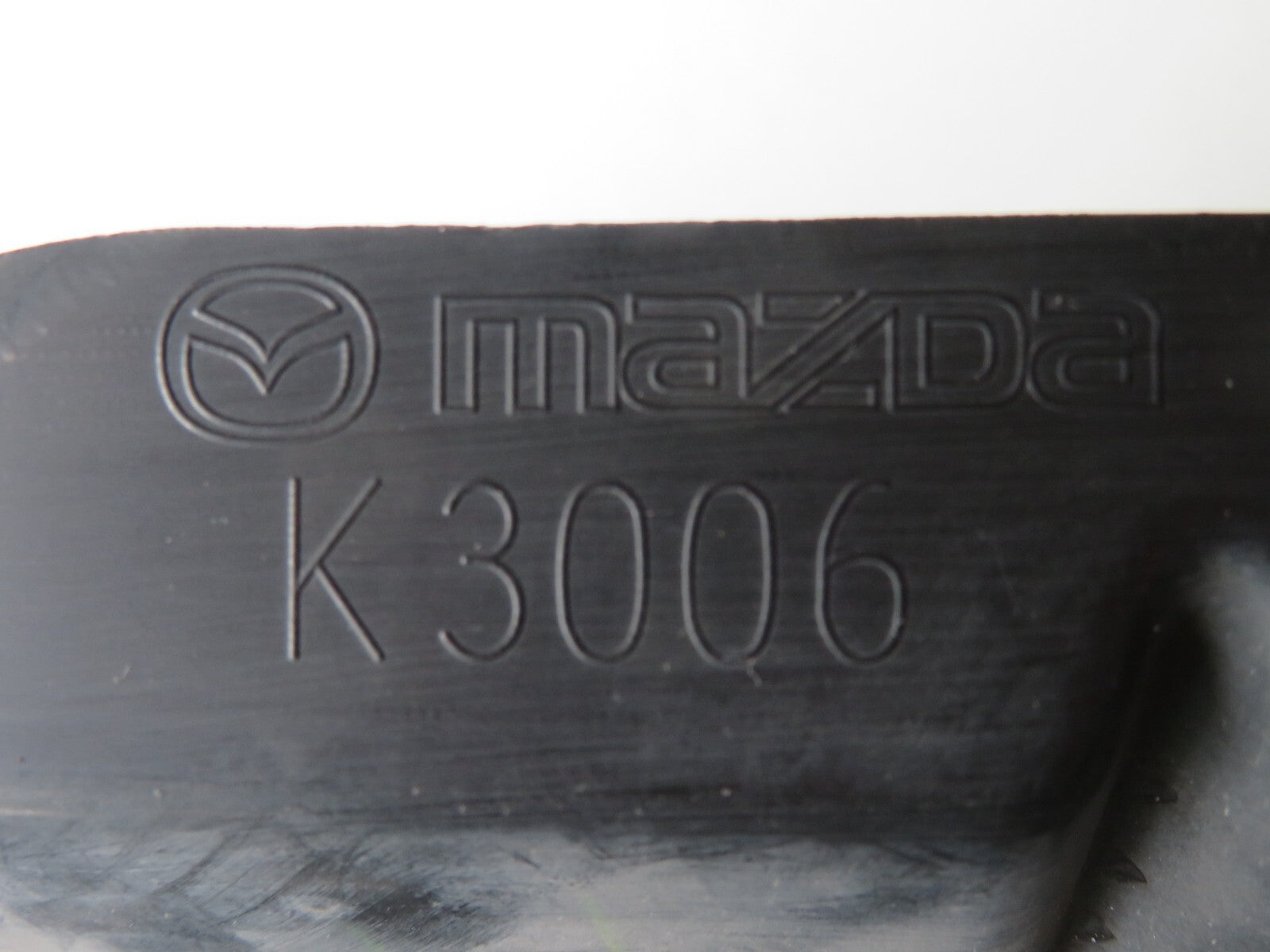 MAZDA 5 MPV FRONT GRILL 2005-2010 BK1112