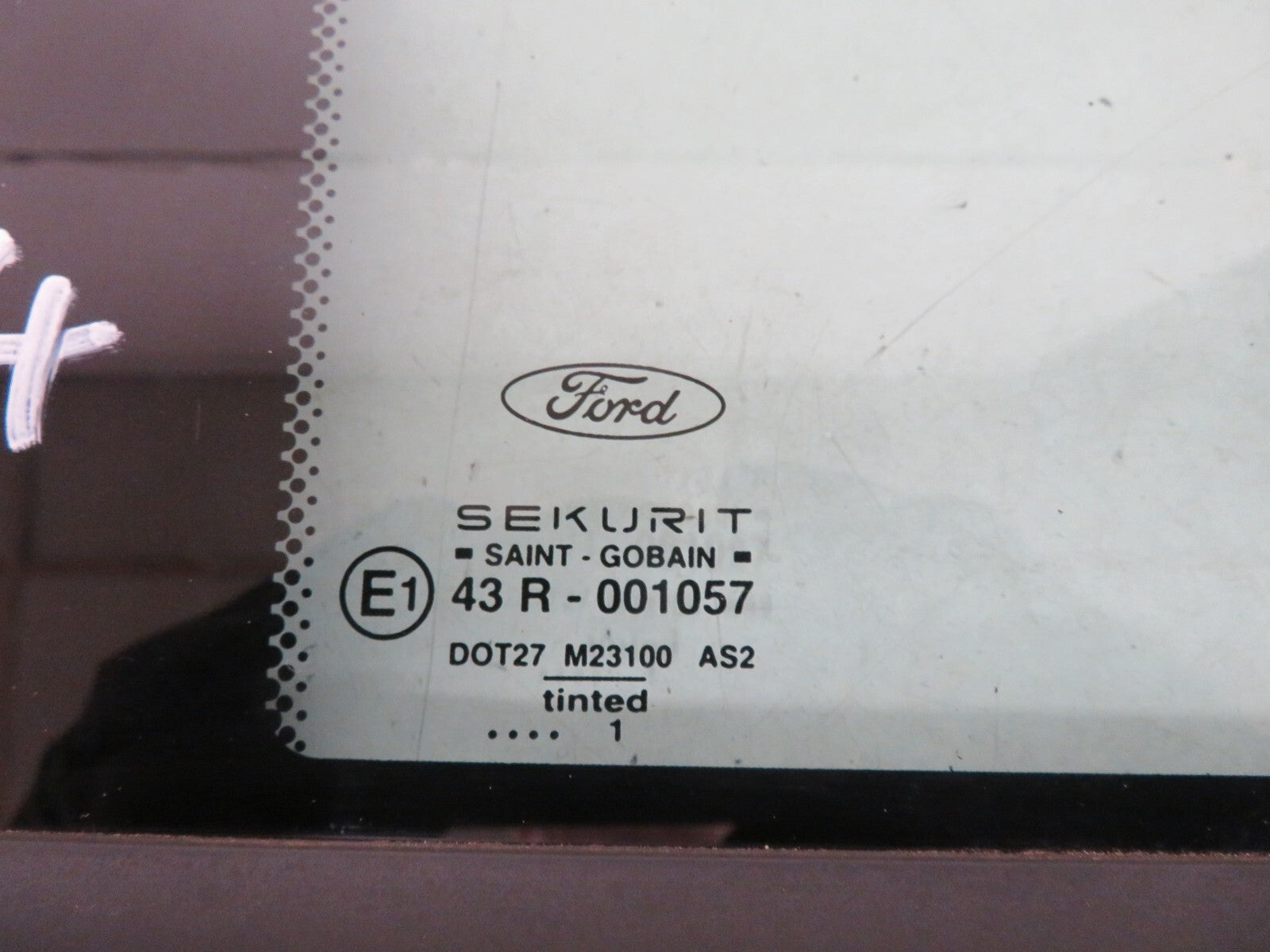 FORD MONDEO MK3 HATCHBACK OS DRIVER REAR QUARTER GLASS WINDOW 2001-2007 MX1520-4