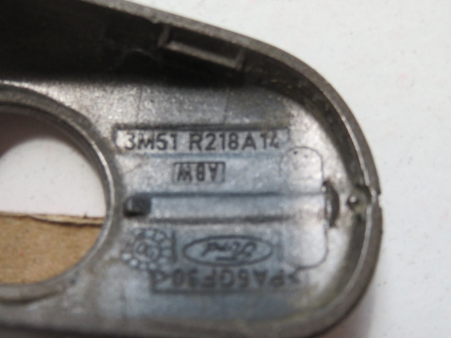 FORD FOCUS CC KEY DOOR LOCK HANDLE TRIM 2006-2010 AM1222-8