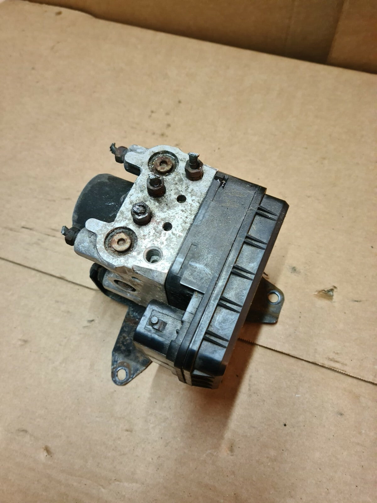 SUZUKI JIMNY ABS PUMP MODULE 56100-76J0 2005-2015 SH55 