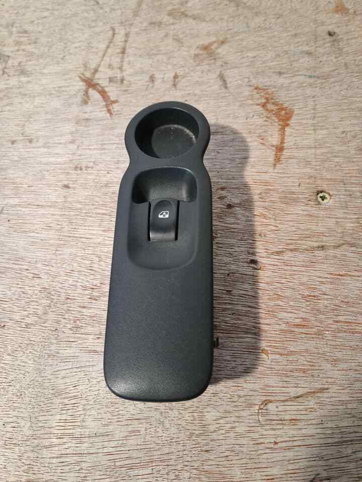 RENAULT MODUS 2004-2008 PASSENGER WINDOW SWITCH A01