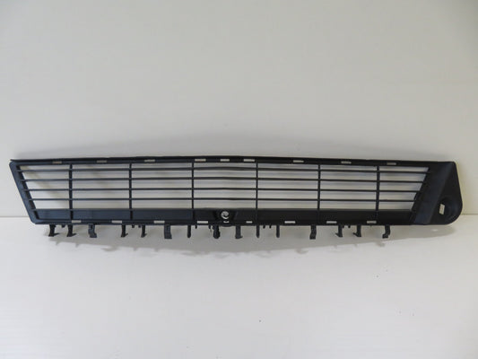 FRONT GRILL FOR VAUXHALL VECTRA FOR YEARS 2003-2005