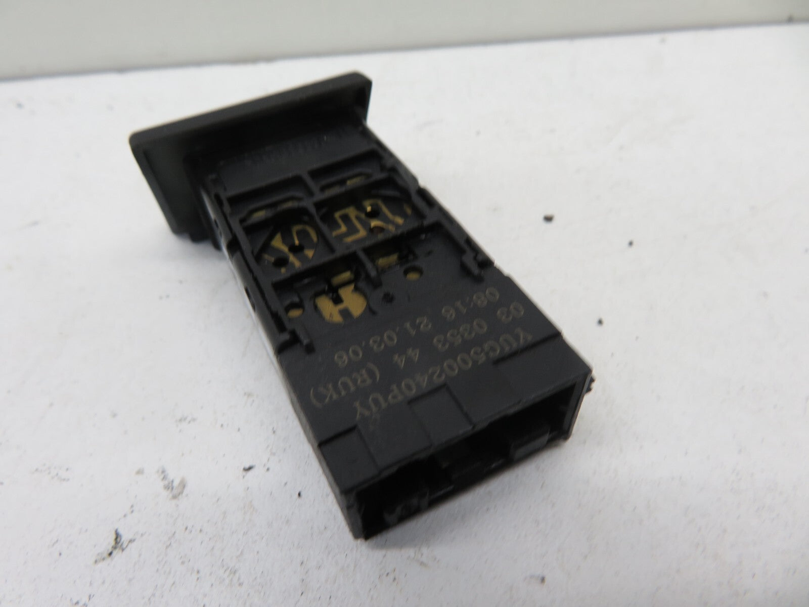 LAND ROVER FREELANDER 1 REAR WIPER SWITCH YUG500240 1997-2006 1734-24