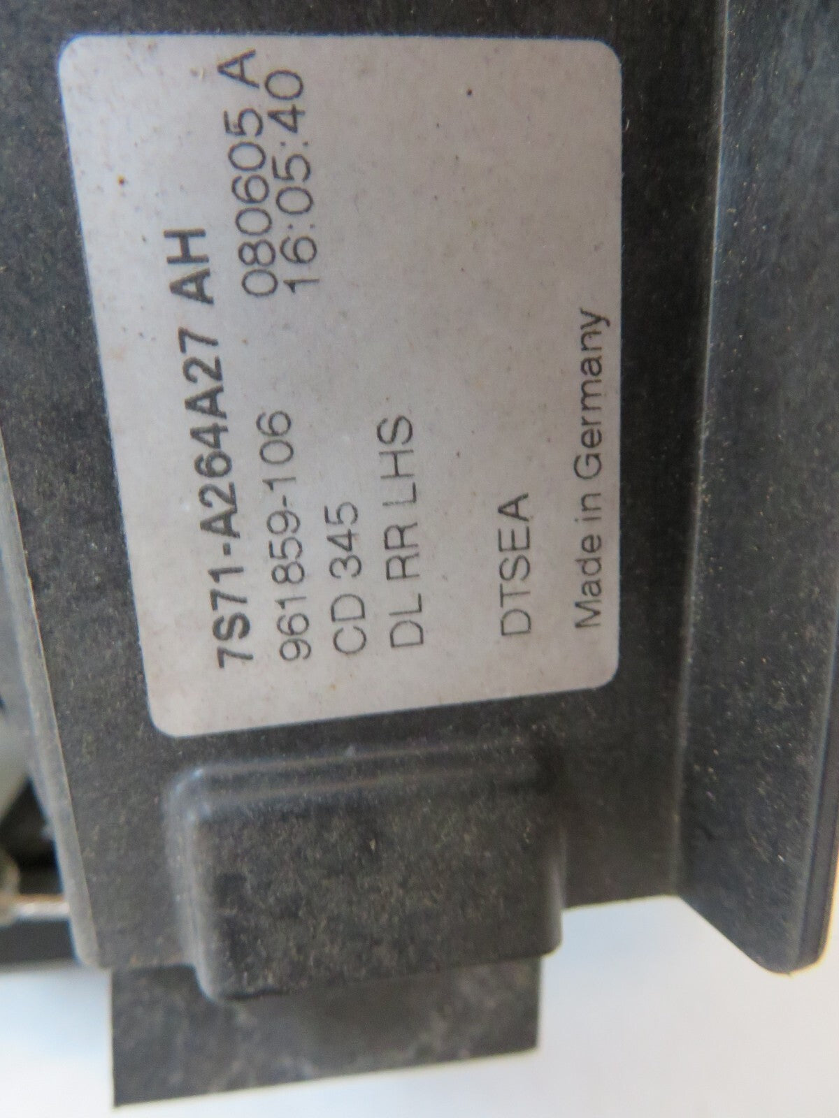 FORD MONDEO MK4 NSR DOOR LOCK CATCH 7S71-A264A27-AH 2007-2011 SA1443-3