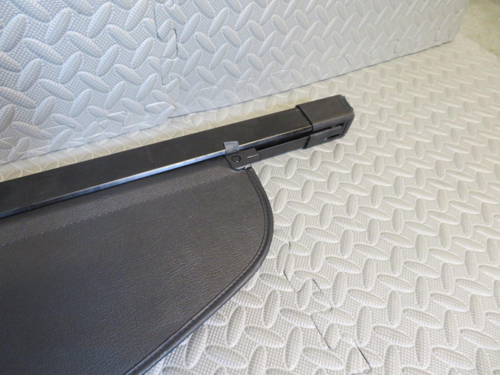 MAZDA CX7 PARCEL SHELF LOAD COVER 2009-2012