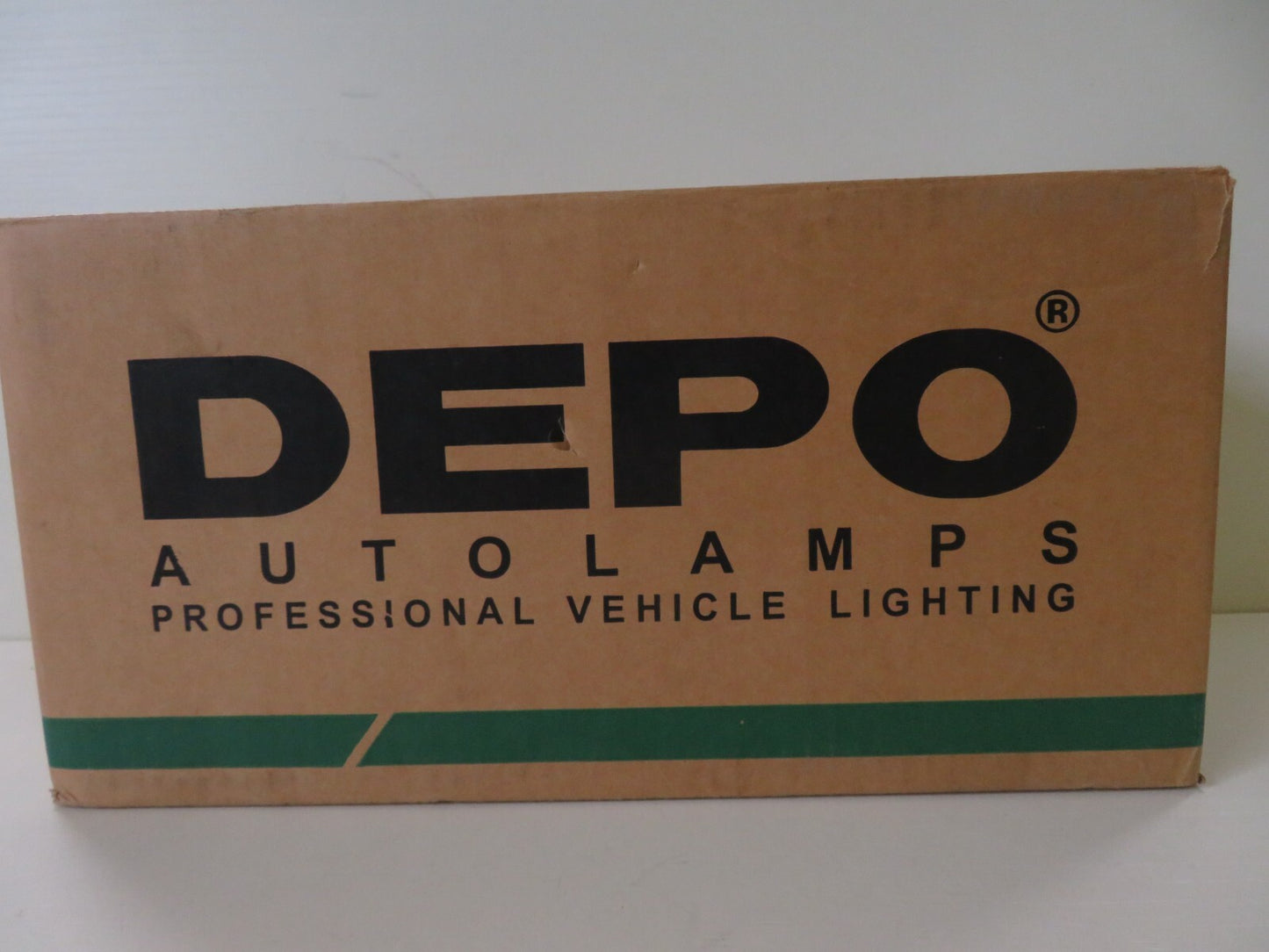 OS DRIVER RH DEPO HEADLIGHT FOR NISSAN PRIMERA 1996-1999 (SEE PHOTOS) 303R