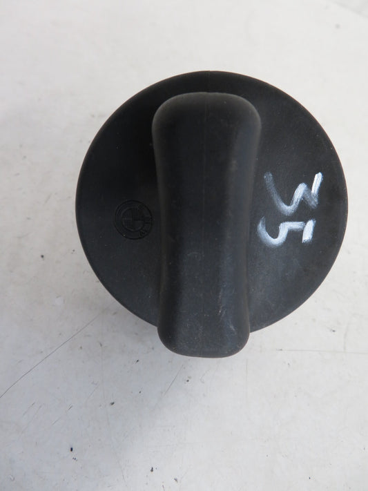 BMW 5 SERIES E39 FUEL CAP 1996-2003 1518-35