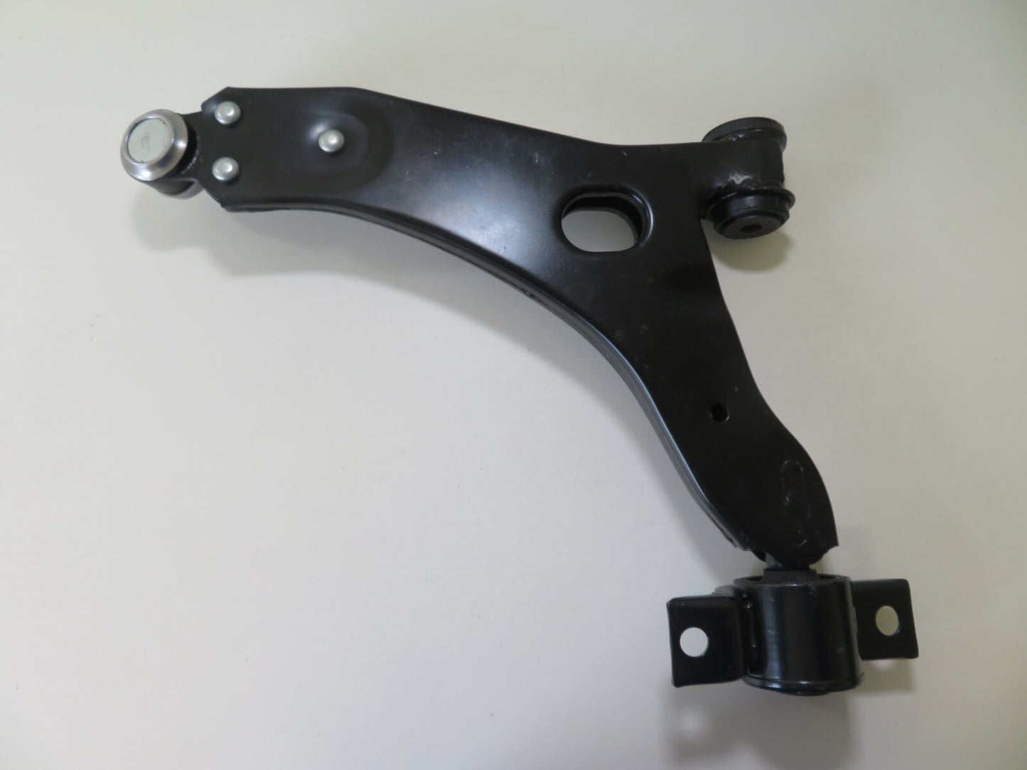 OS DRIVER RIGHT LOWER CONTROL ARM FOR FORD FOCUS MK1 1998-2004 TC871 DELPHI