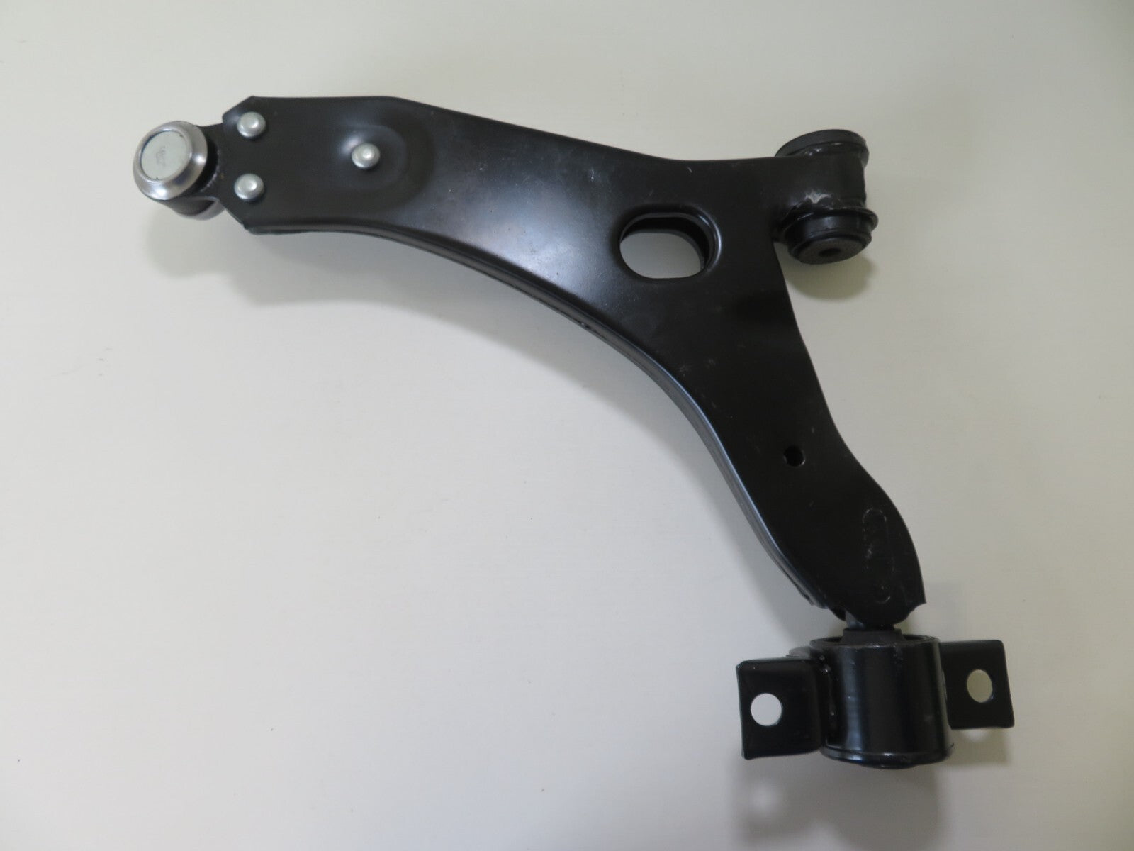 OS DRIVER RIGHT LOWER CONTROL ARM FOR FORD FOCUS MK1 1998-2004 TC871 DELPHI