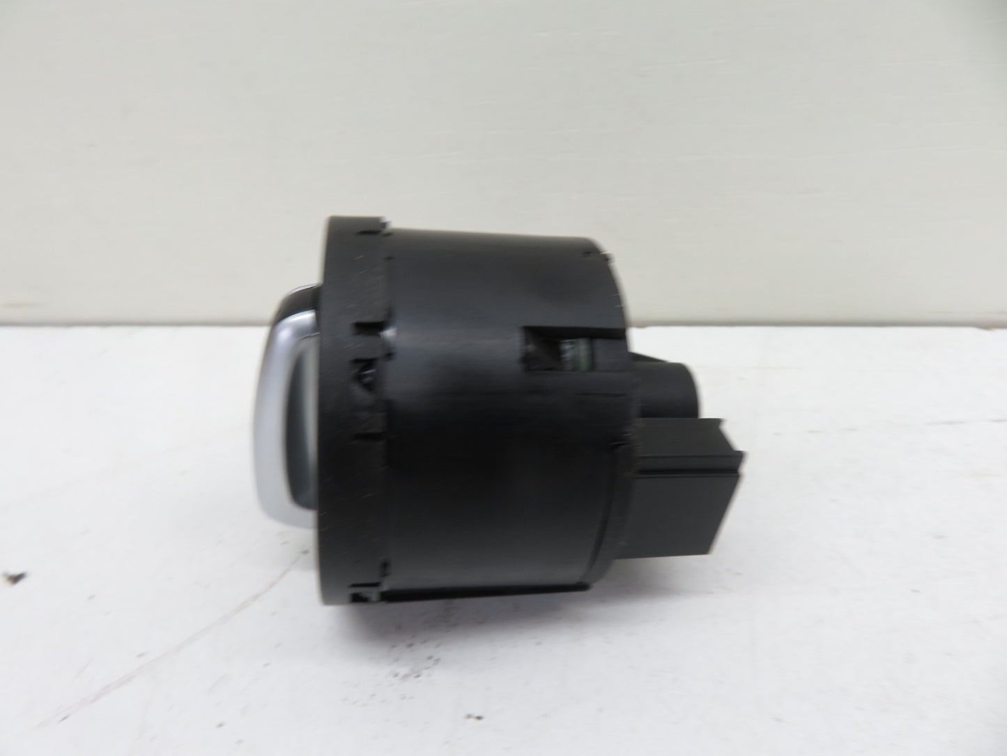 VW GOLF MK6 HEADLIGHT CONTROL SWITCHES 2009-2013 REF-11