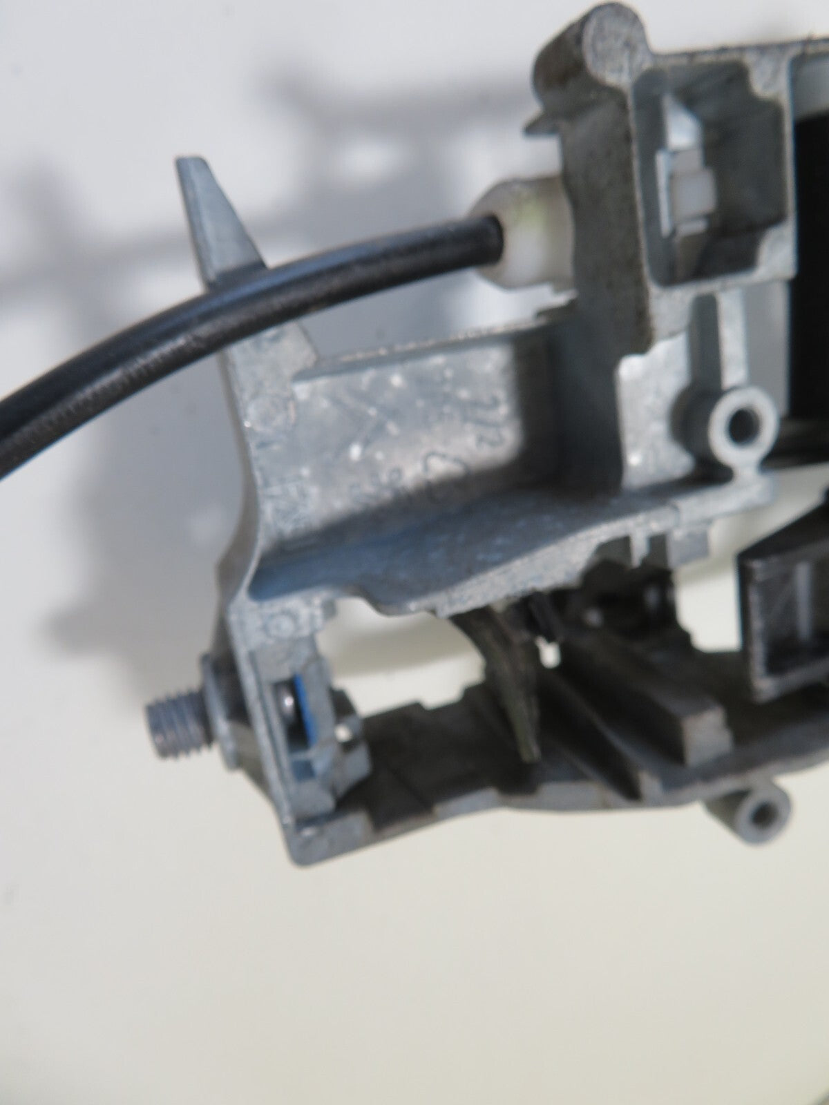 PEUGEOT 308 NSR DOOR LOCK CATCH 2007-2013 1410-3