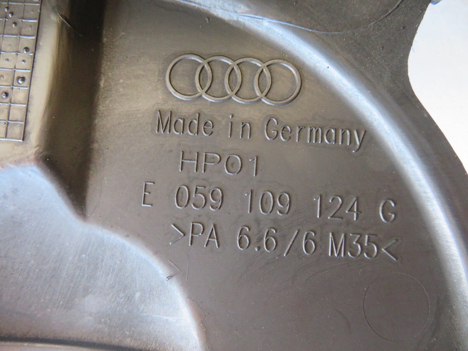 AUDI A6 C5 ALL ROAD 2.5 TDI CAMBELT COVER e059109124g 2000-2005 AMS1025