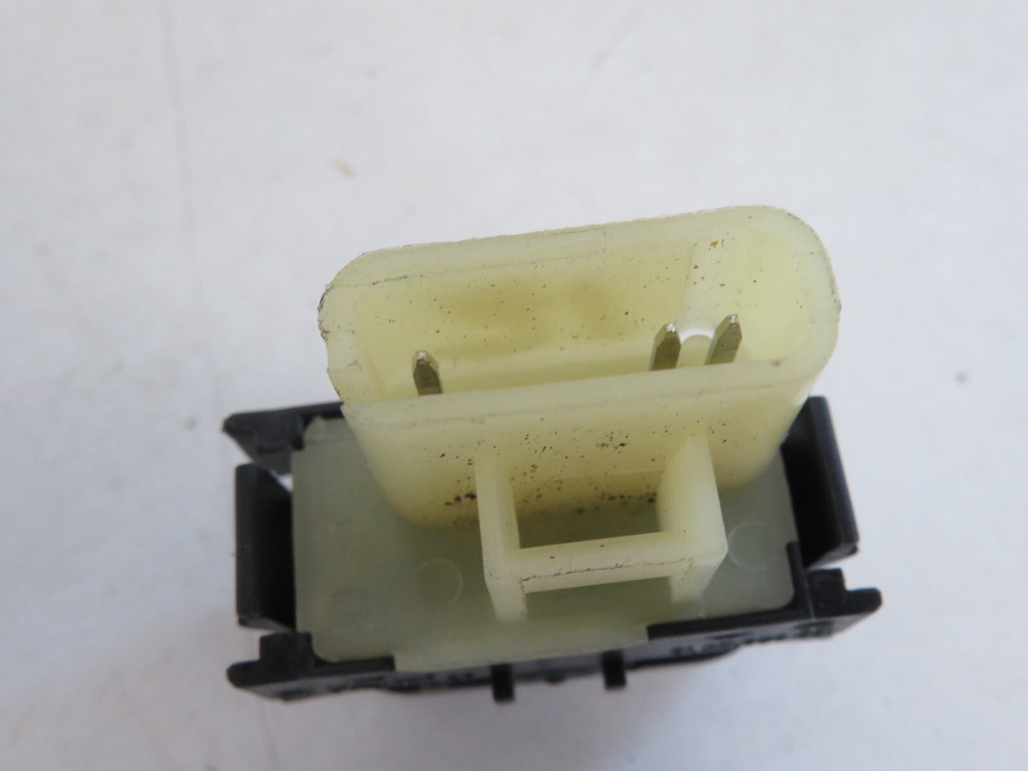 MERCEDES BENZ ML270 W163 ESP SWITCH 1638202710 1998-05 MIX1010-21