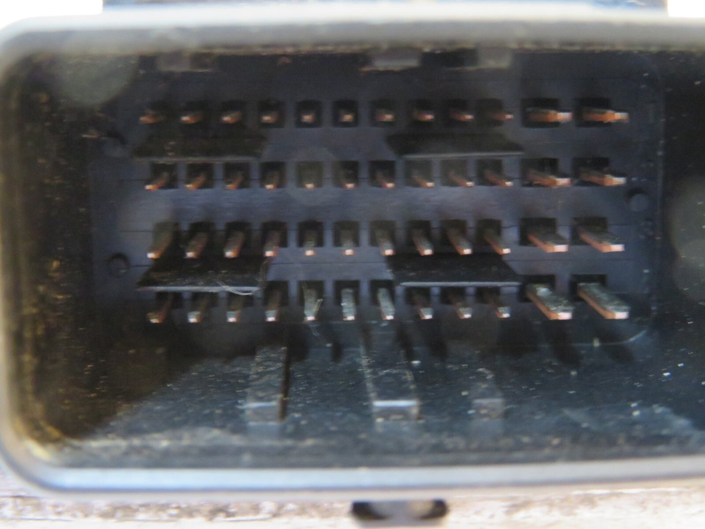 RENAULT TRAFFIC ENGINE ECU 0281010632 2001-2013 AS14