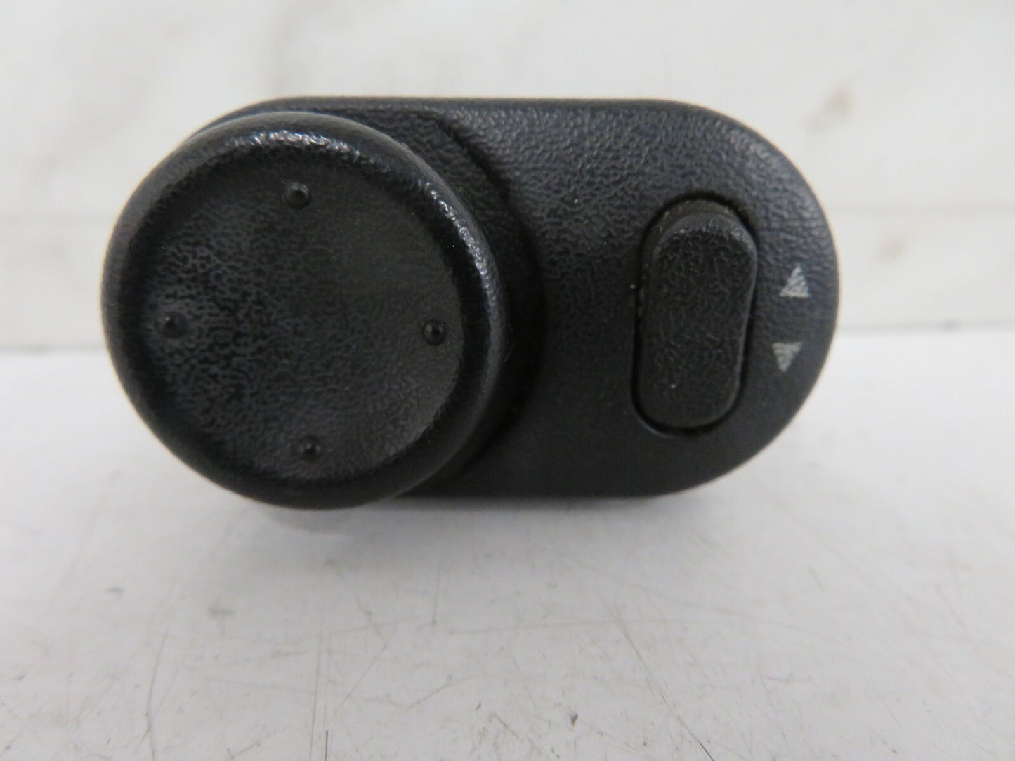 VAUXHALL MIRROR CONTROL SWITCH 09226861 1999-2005 MIX1417-13