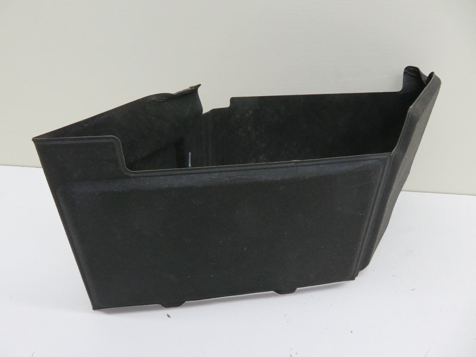 KIA RIO BATTERY SURROUND TRIM COVER 2011-2014 #1246-1