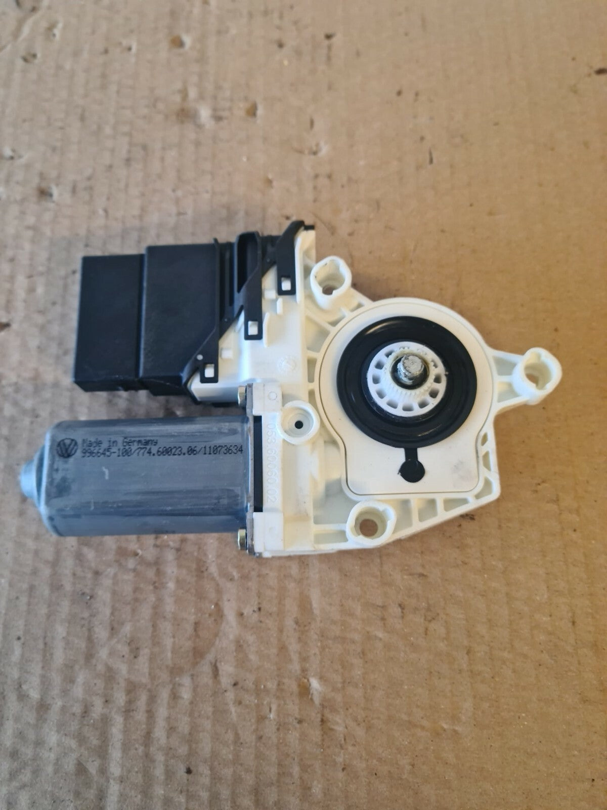 VOLKSWAGEN VW TOURAN NSR WINDOW MOTOR 1K0959703B 2003-2006