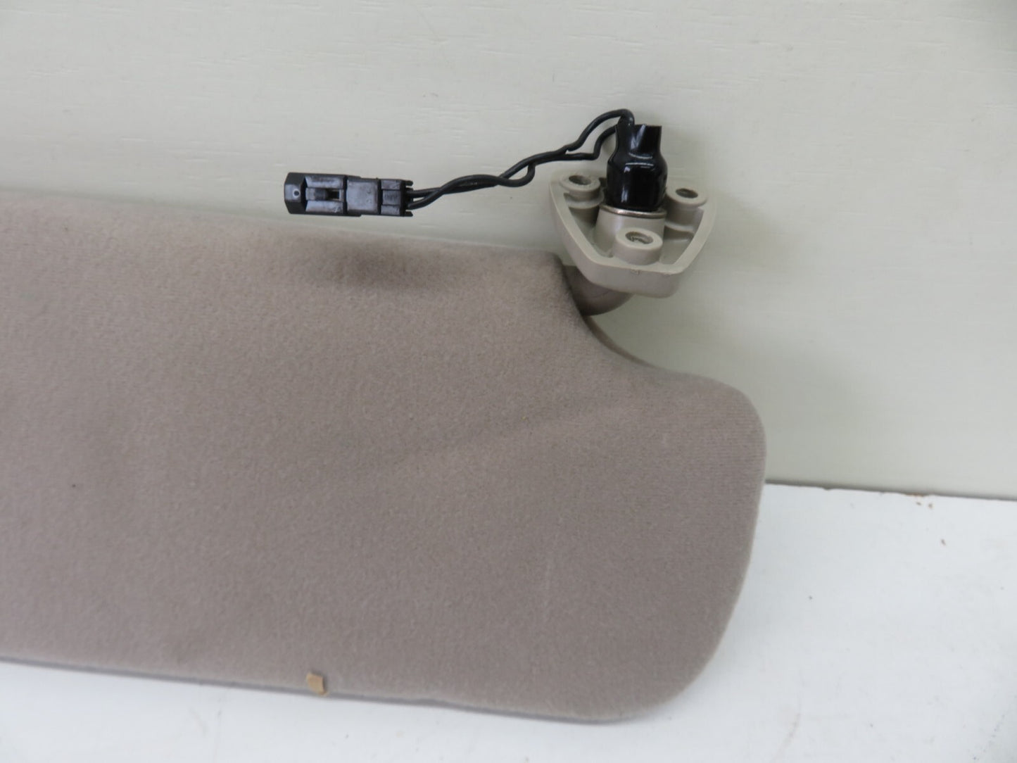 JAGUAR XJR NS PASSENGER SUN VISOR 1994-2001 1800-1