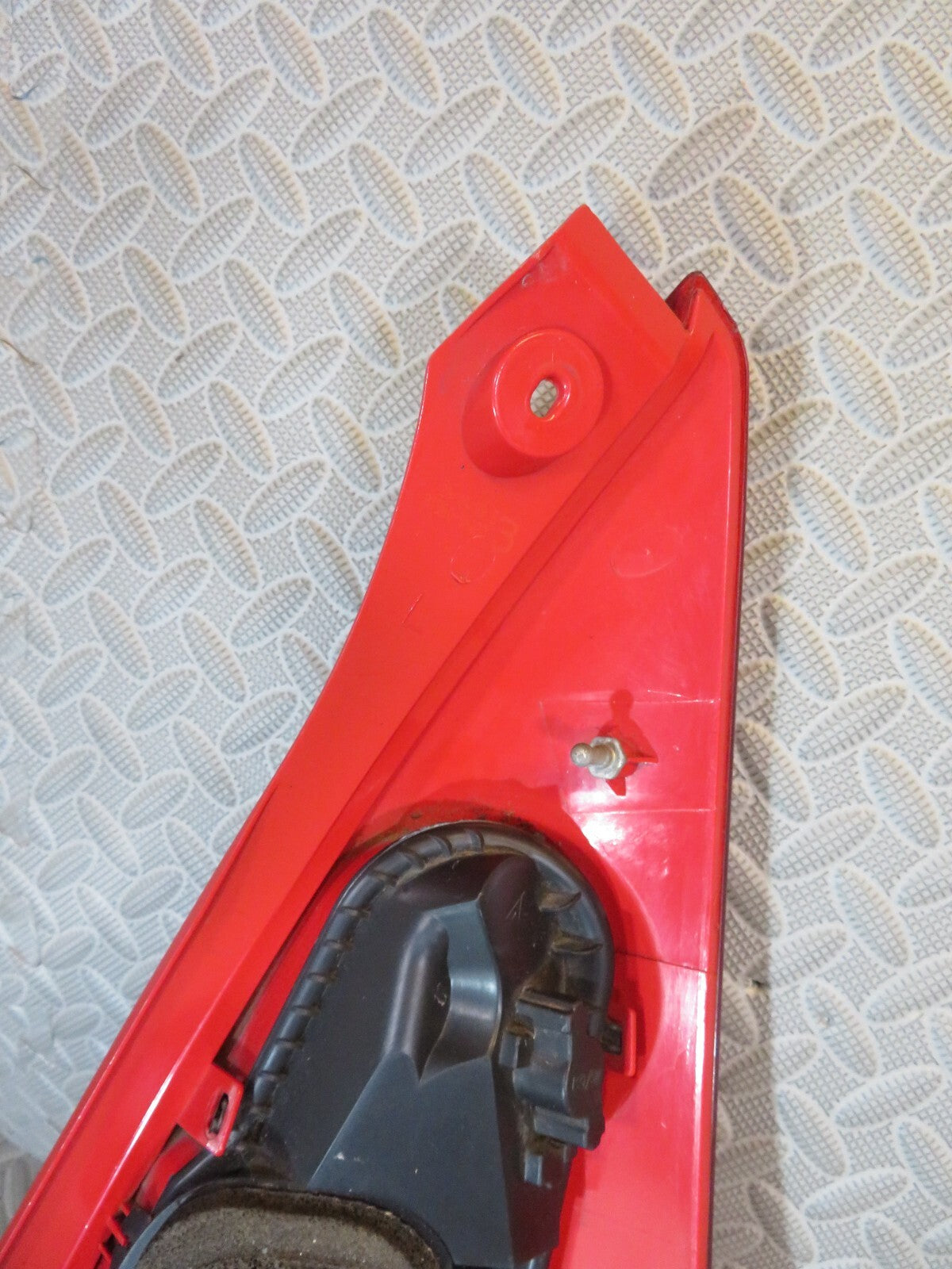 PEUGEOT 107 NS REAR TAIL LIGHT 2005-2014