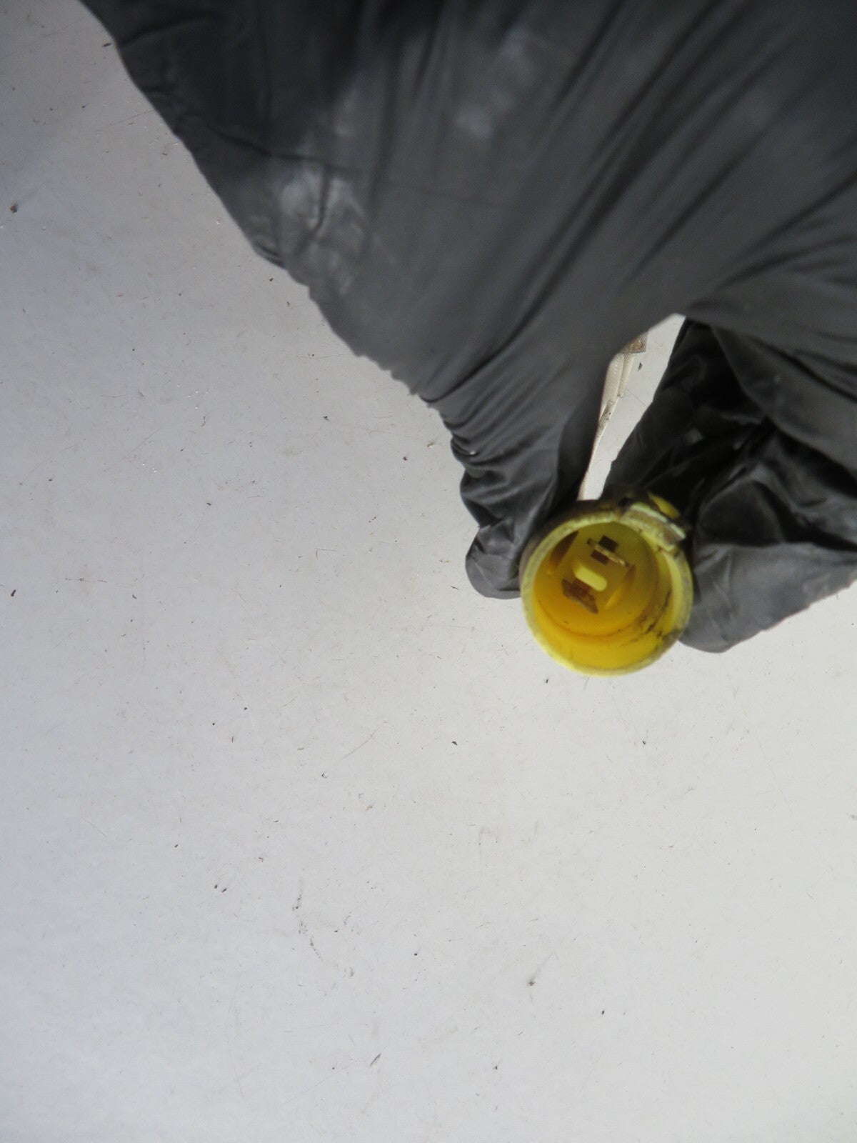 SUZUKI SWIFT GLS 1.0 FUEL INJECTOR RESISTOR 1988-2002 1439-5